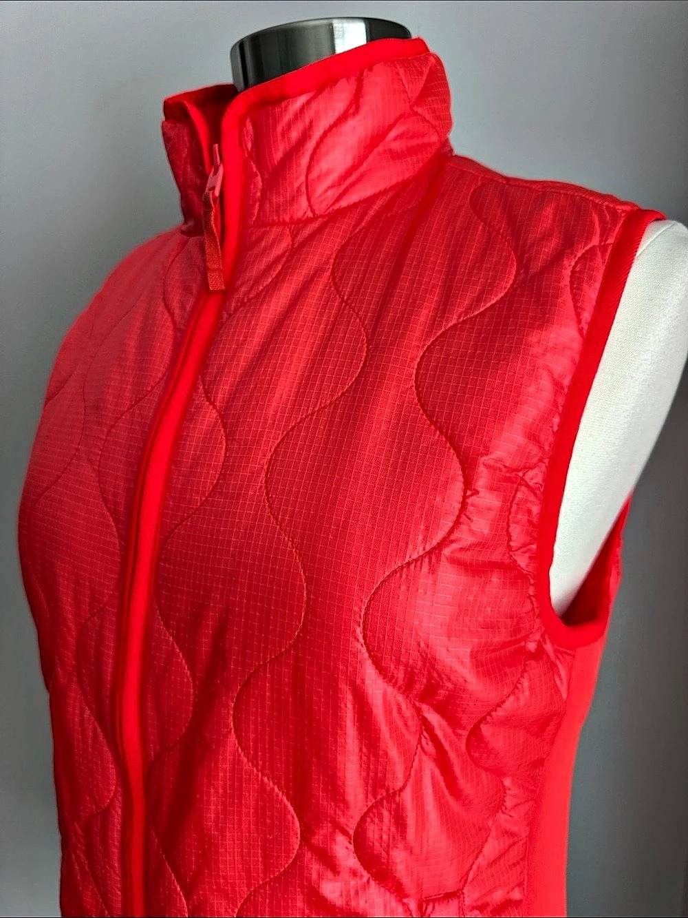 J Crew EUC Lightweight Quilted Vest Orange Burst Medium